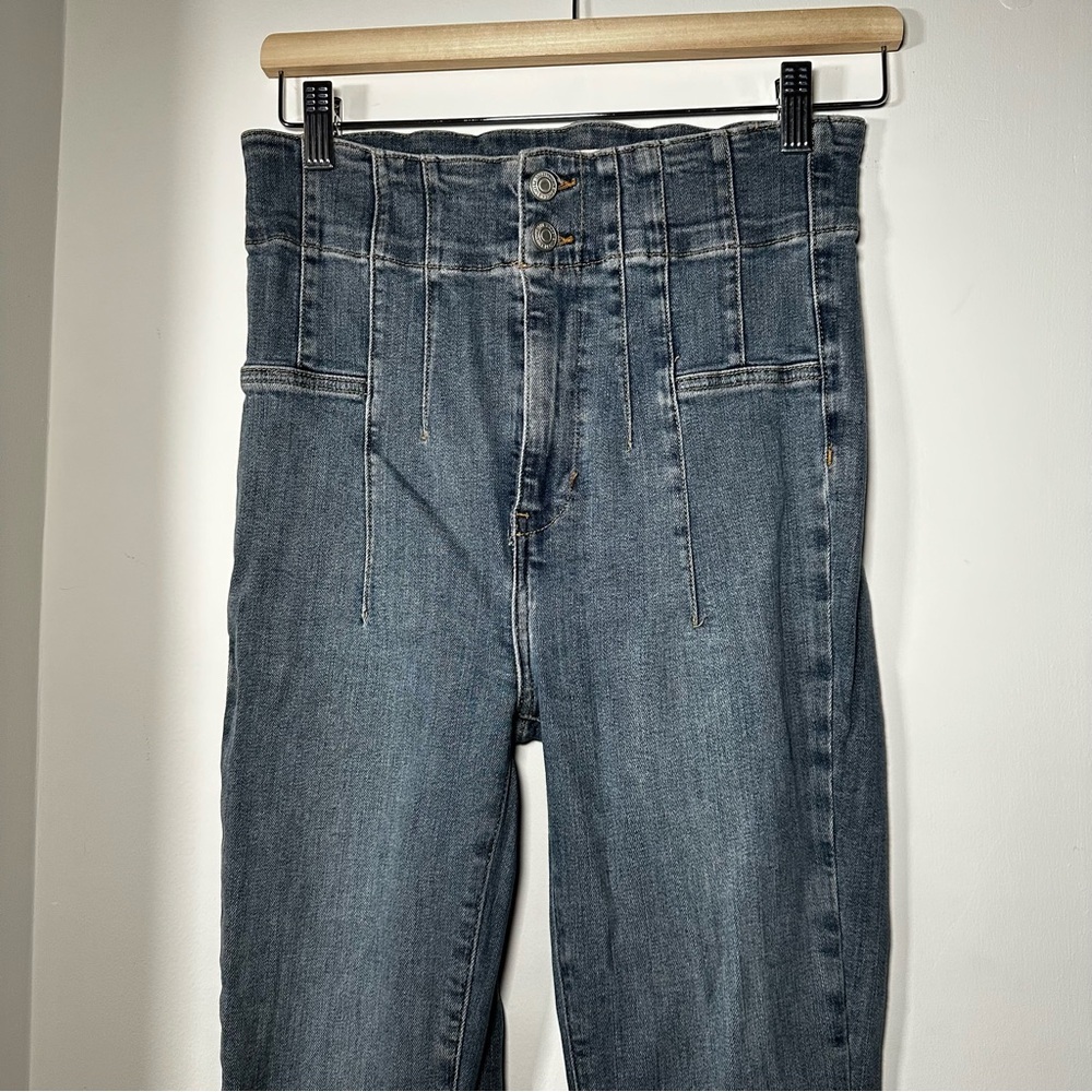 We The Free Jayde Super High-Rise Flare Jeans | Size 28 - Picture 4 of 10